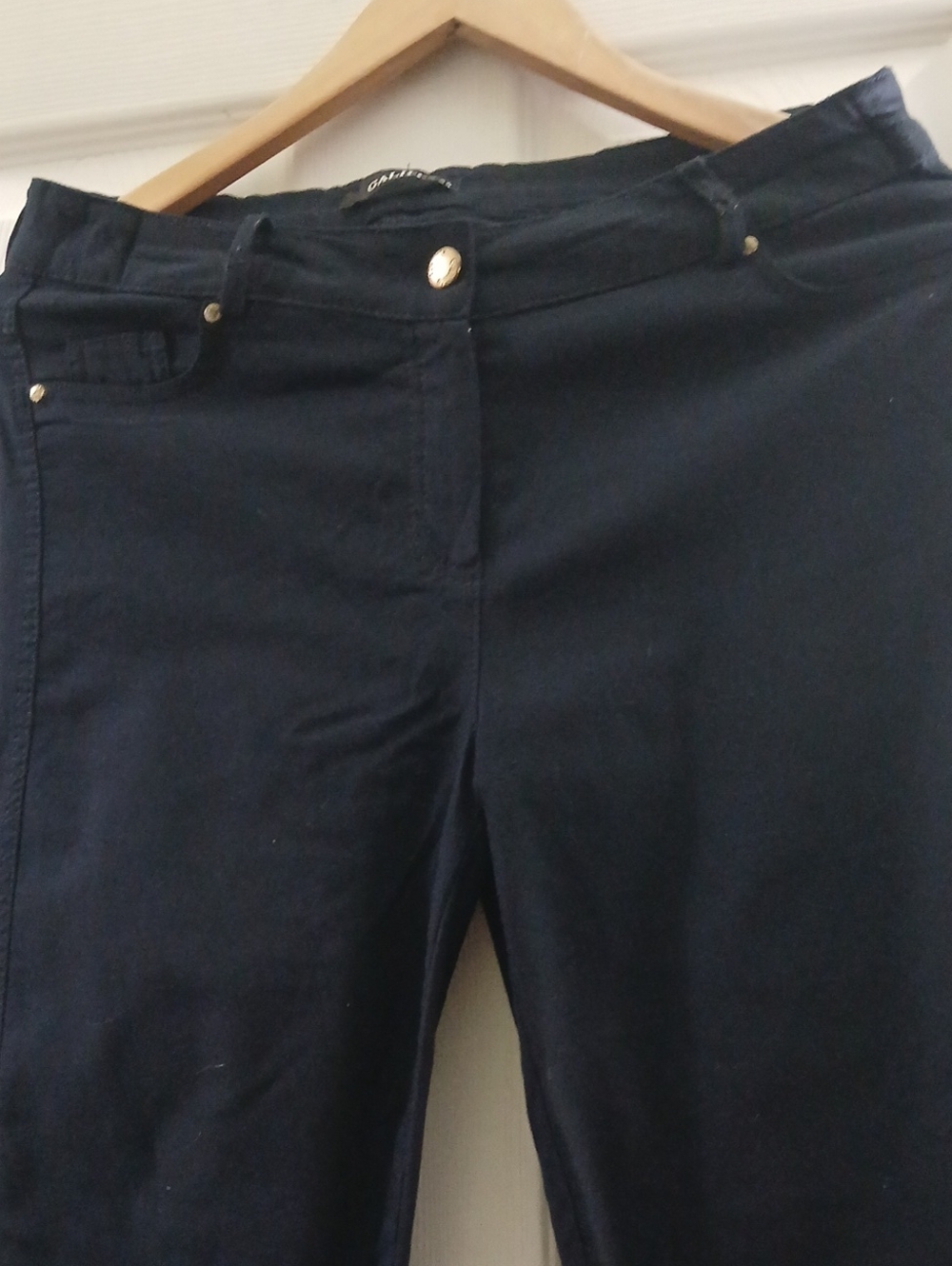 Women's black trousers.